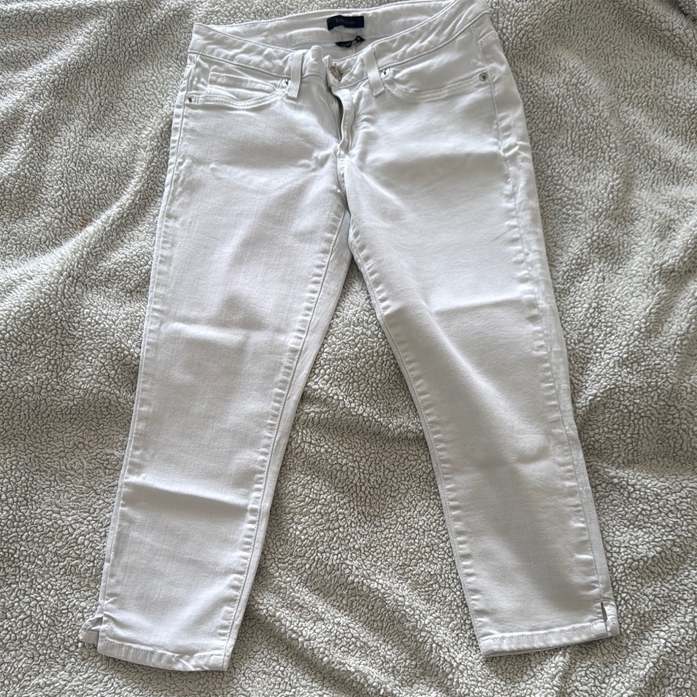 Bebe White Ankle Cropped Jeans Slim Fit